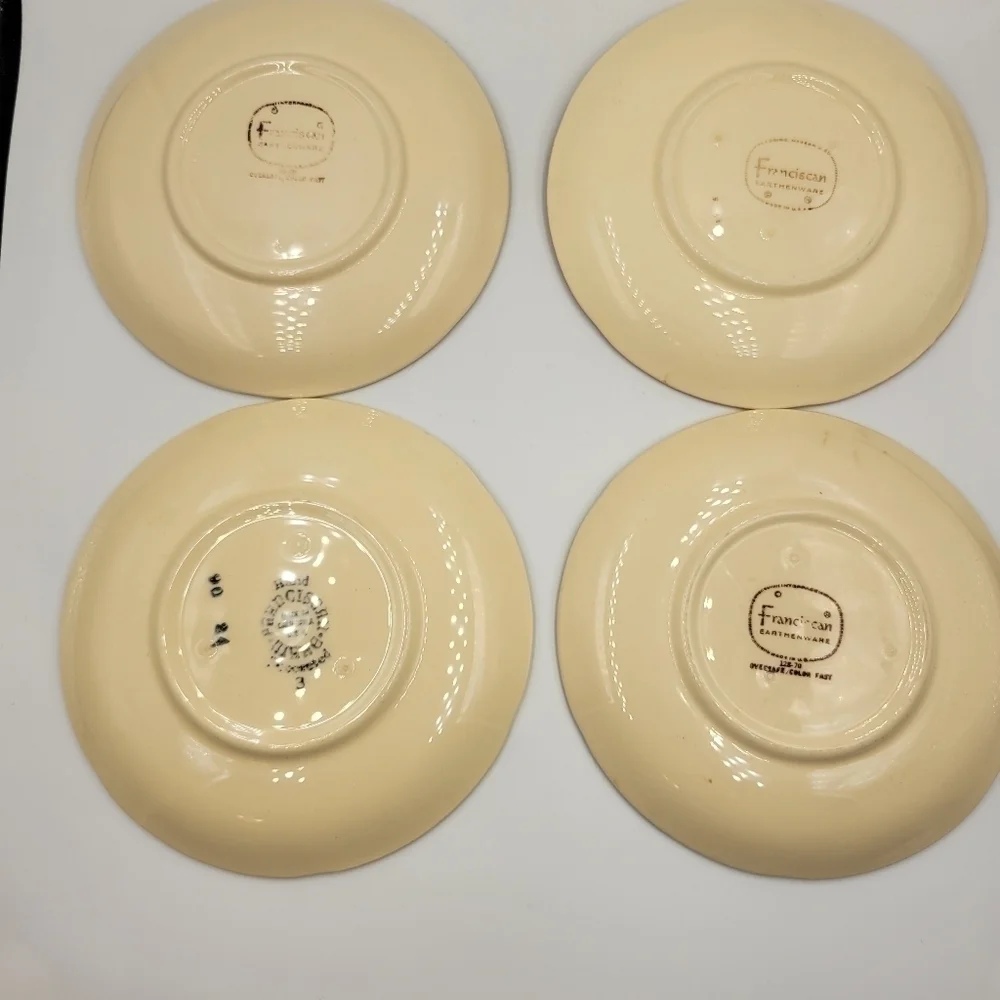 Vintage Franciscan Apple Set of 4 Cups & 4 Saucers